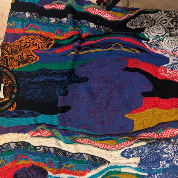 Rare COOGI sweater - Picture 5 of 7